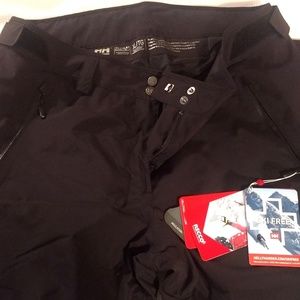 Helly Hansen Legendary women's ski pants brand new